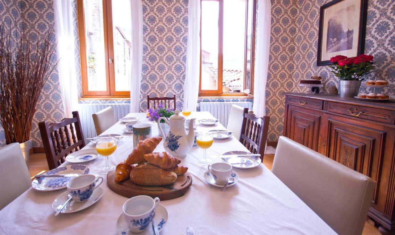 Bed and Breakfast Le Cheval Blanc Сент-Антонен Экстерьер фото